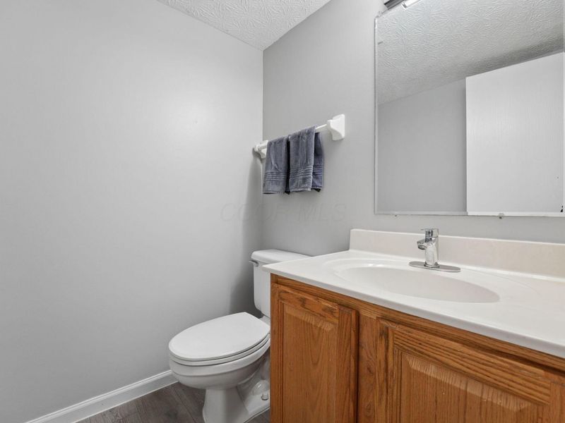 6414 Rossmore Lane, Canal Winchester, OH 43110 Photo 24