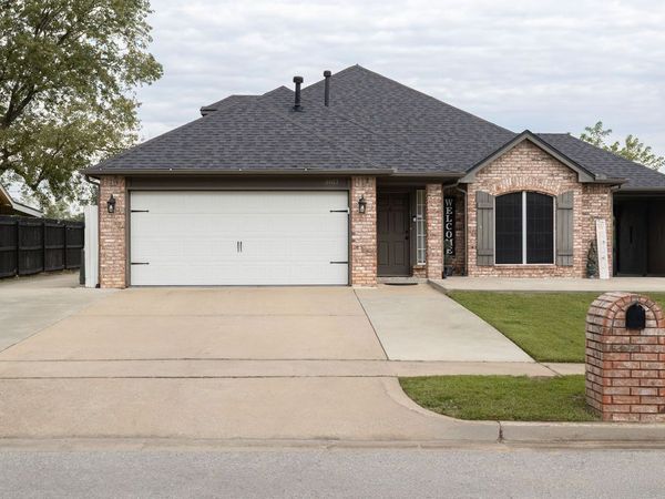 3817 S Narcissus Avenue , Broken Arrow, OK 74011