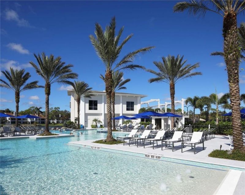 8 Stonehedge Pt, Naples, FL 34105 Photo