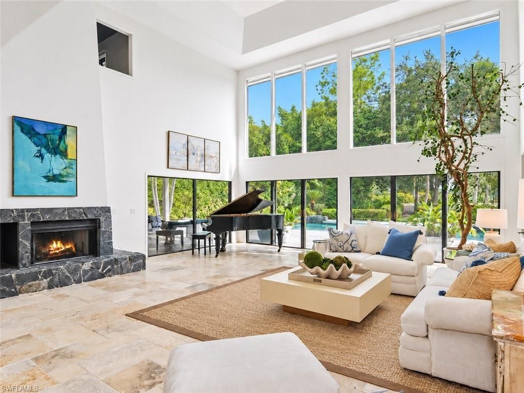 8 Stonehedge Pt, Naples, FL 34105 Photo