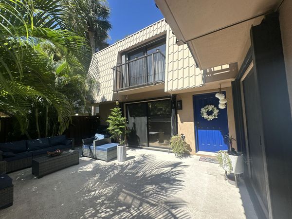 5711 57th Way, Unit 5711, West Palm Beach, FL 33409