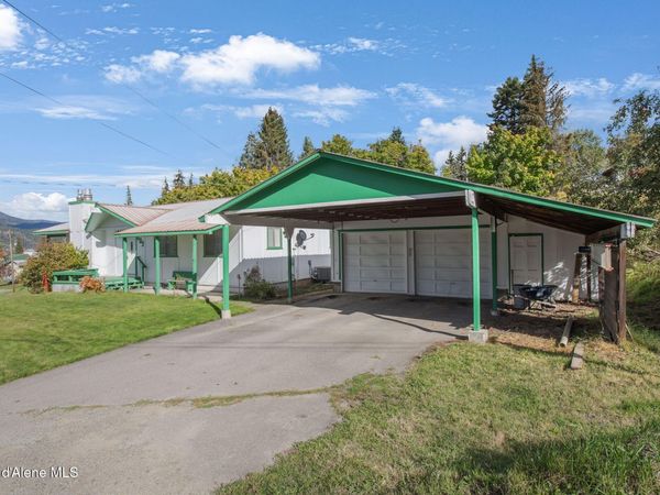 609 Lilac LN, St. Maries, ID 83861