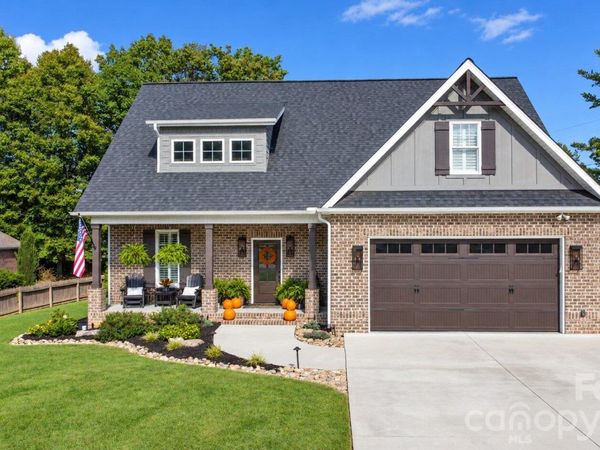 18 Wittenburg Springs Drive, Taylorsville, NC 28681