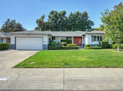 5263 Heritage Dr, Carmichael, CA 95608 Photo