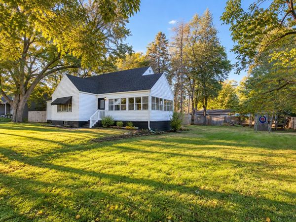 1414 Yale Avenue , Zion, IL 60099