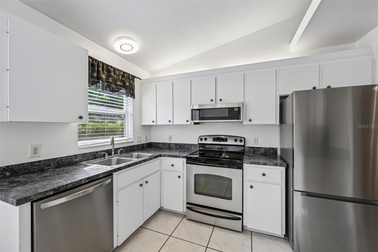 5684 Alden Garden Way, Sarasota, FL 34235 Photo