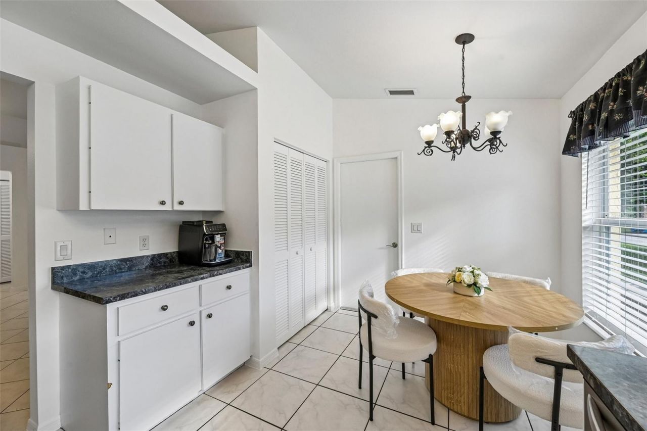5684 Alden Garden Way, Sarasota, FL 34235 Photo