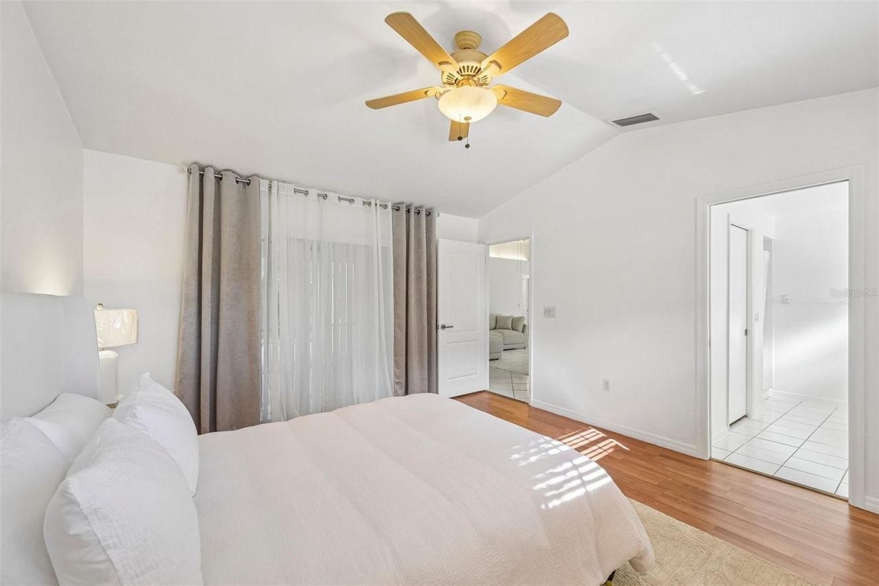 5684 Alden Garden Way, Sarasota, FL 34235 Photo
