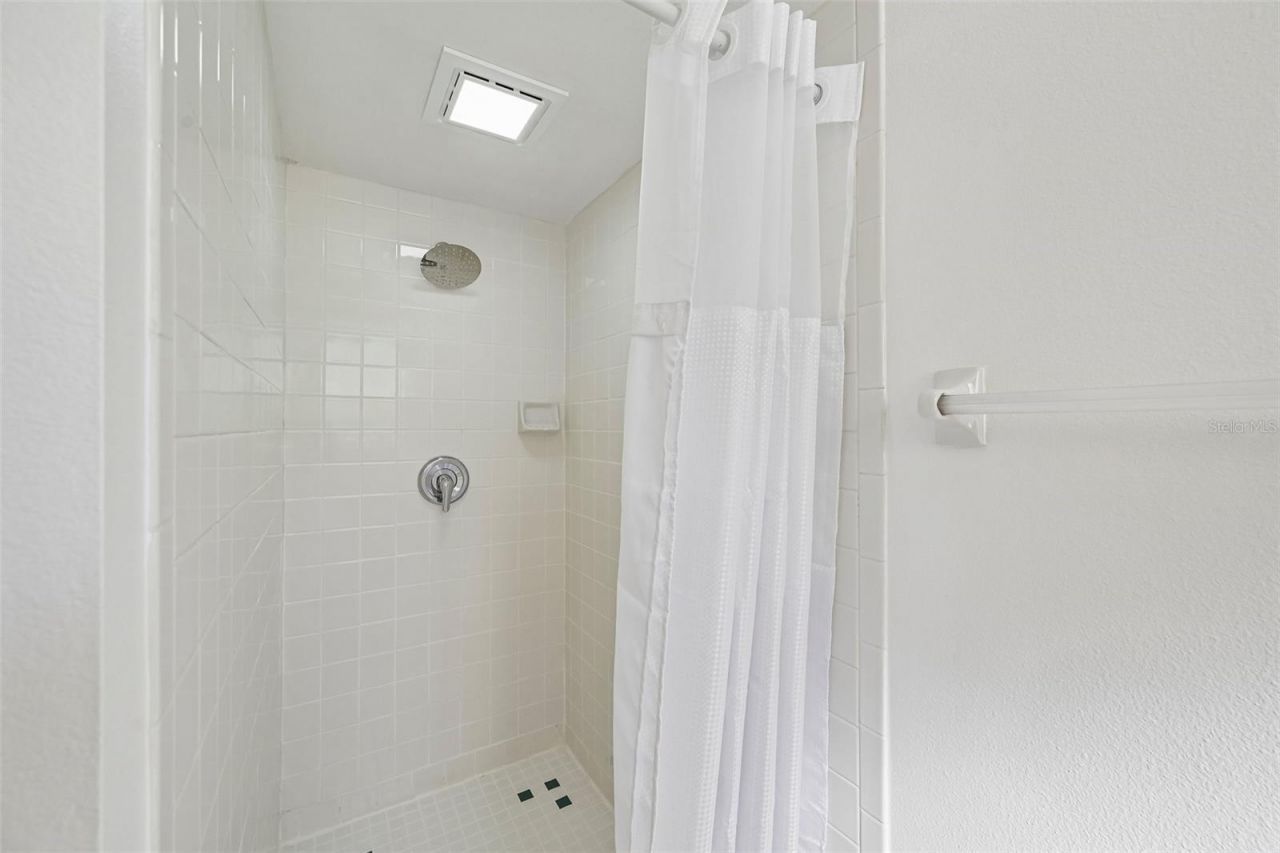 5684 Alden Garden Way, Sarasota, FL 34235 Photo