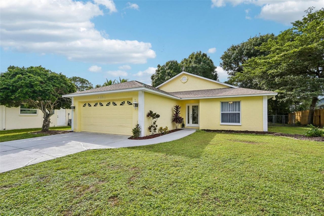 5684 Alden Garden Way, Sarasota, FL 34235 Photo
