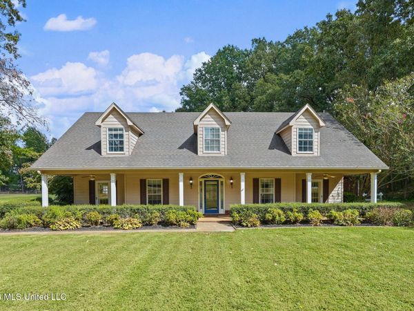 6376 Nellwood Drive, Olive Branch, MS 38654
