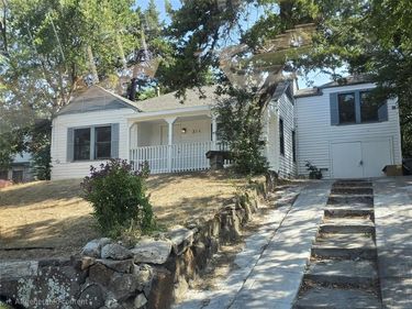 314 W Clarendon Drive, Dallas, TX 75208