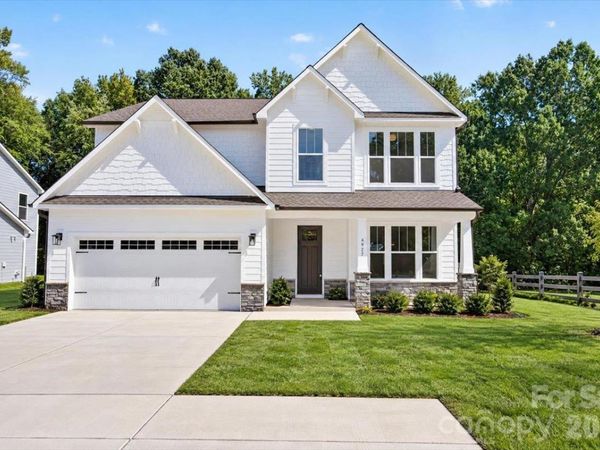 4927 Potter Road , Matthews, NC 28104