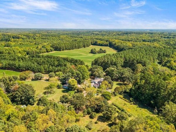 11271 KENTUCK ROAD, SUTHERLIN, VA 24594