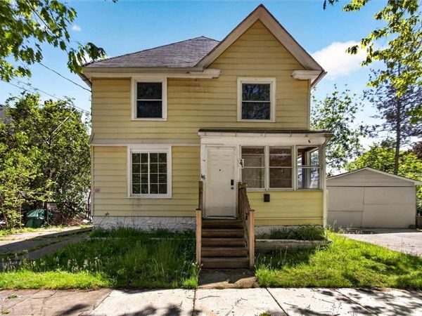 18 6th Street, Rochester, NY 14605