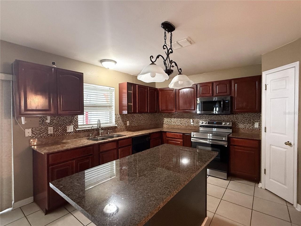 1664 Settlers Creek Way , Lakeland, FL 33810 Main Photo