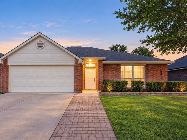 3534 Mojave Drive , Dallas, TX 75241
