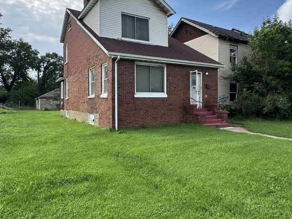 638 Carolina Street , Gary, IN 46402
