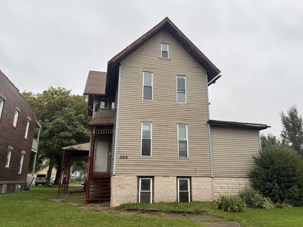 1009 7th Street , Rockford, IL 61104