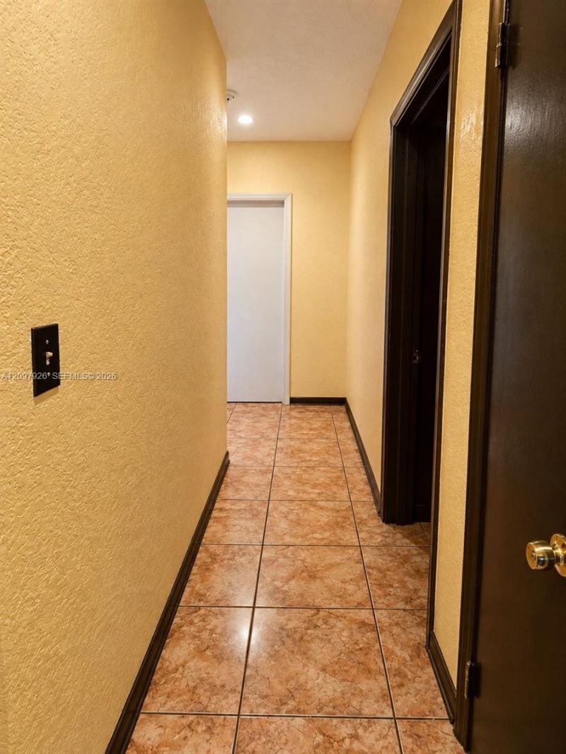 15600 NW 28th Ct, Miami Gardens, FL 33054 Photo