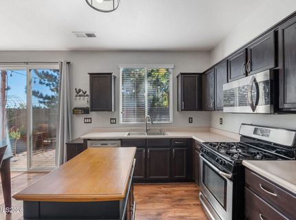 2448 Bentley Drive, Reno, NV 89523 Photo