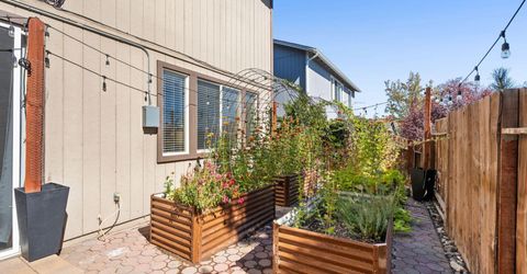 2448 Bentley Drive, Reno, NV 89523 Photo