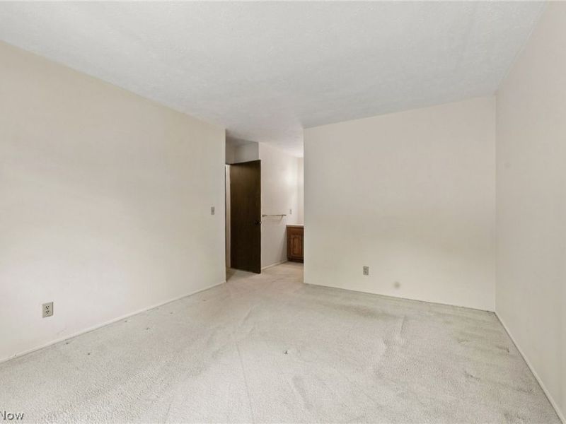 7970 Mentor Avenue, Unit J02, Mentor, OH 44060 Photo 26