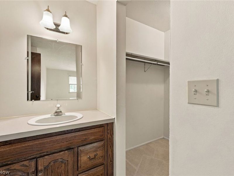 7970 Mentor Avenue, Unit J02, Mentor, OH 44060 Photo 28