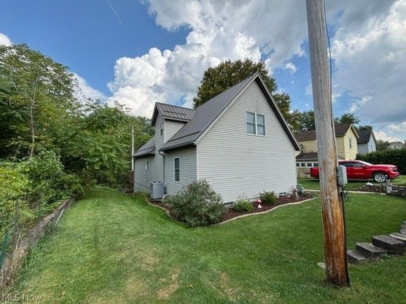 120 3rd Avenue SE, Beach City, OH 44608 Photo 10