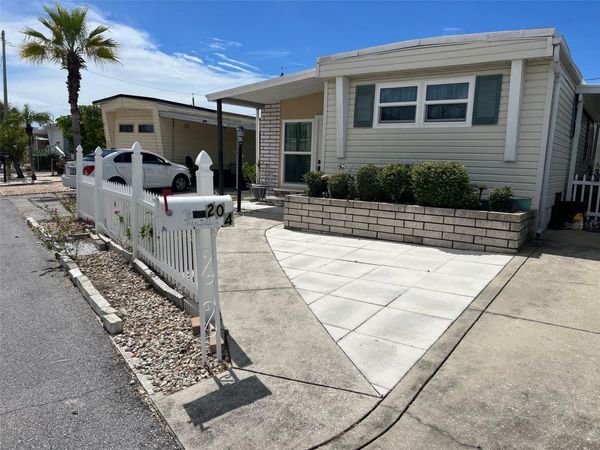6580 SEMINOLE BOULEVARD , Unit 204, SEMINOLE, FL 33772