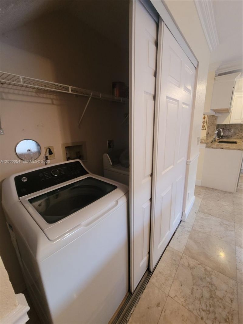 12060 NW 13th St, Pembroke Pines, FL 33026 Photo