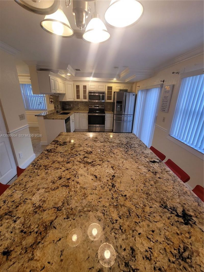 12060 NW 13th St, Pembroke Pines, FL 33026 Photo
