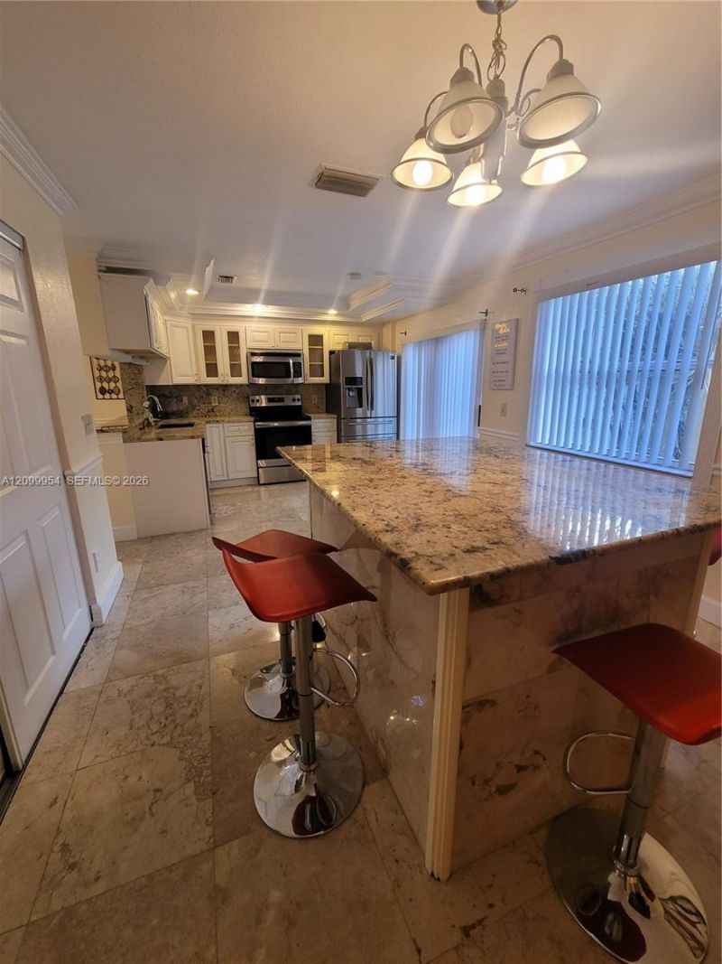 12060 NW 13th St, Pembroke Pines, FL 33026 Photo