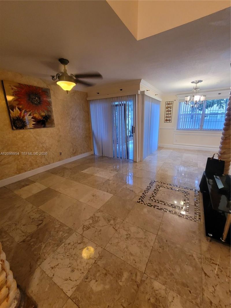 12060 NW 13th St, Pembroke Pines, FL 33026 Photo