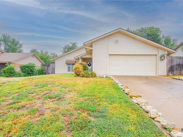 906 Yorktown Drive, Temple, TX 76504