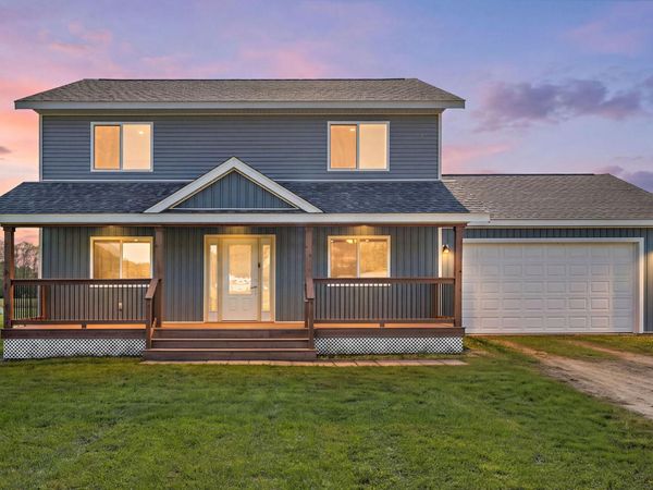 W7823 170th Avenue, Hager City, WI 54014