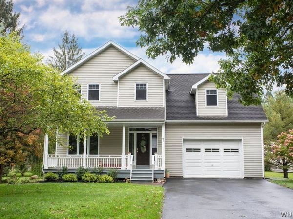 7 Van Buren Place, Ellicottville, NY 14731