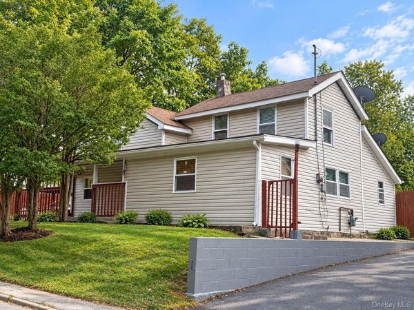 74 Genung Street , Middletown, NY 10940