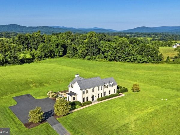 5000 LILAC LANE, DELAPLANE, VA 20144