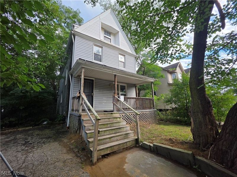 1705 E 84 Street, Cleveland, OH 44103 Photo 2