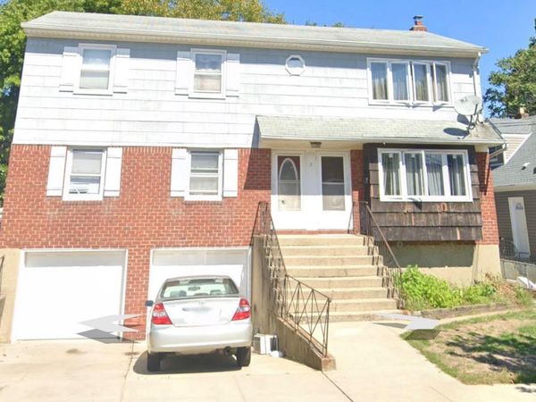 7 Jefferson Avenue, Unit 1, Valley Stream, NY 11580