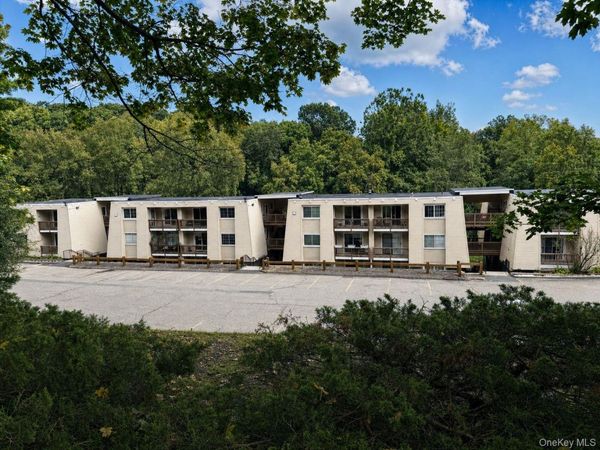 319 Fox Run Lane , Carmel, NY 10512