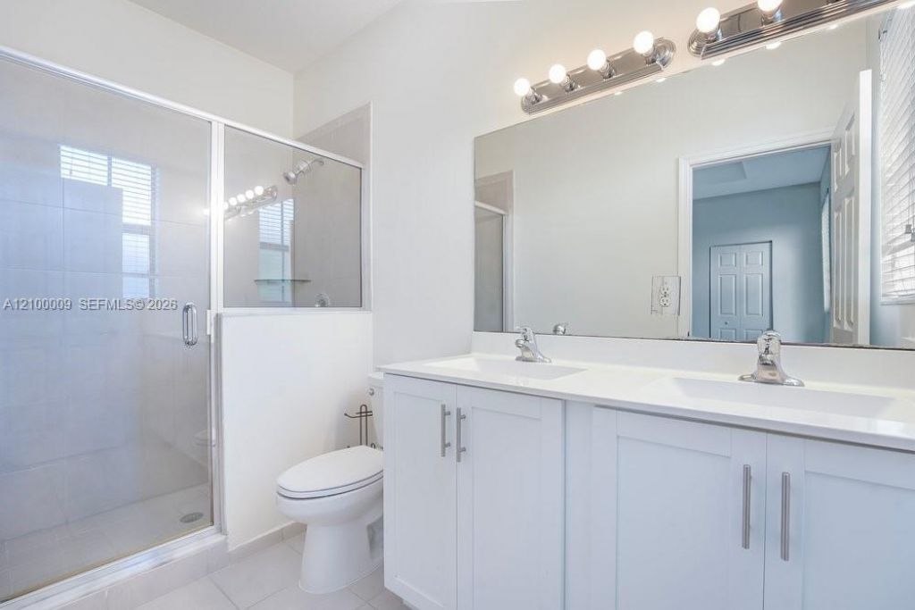 3412 W 106th St, Unit 3412, Hialeah, FL 33018 Photo