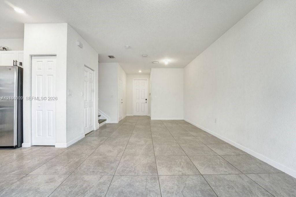 3412 W 106th St, Unit 3412, Hialeah, FL 33018 Photo