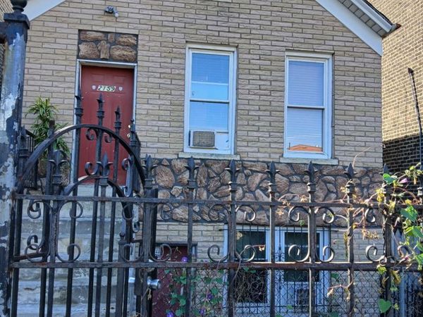 2159 W Coulter Street , Chicago, IL 60608