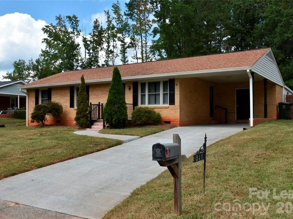 318 Fulton Street , Kings Mountain, NC 28086