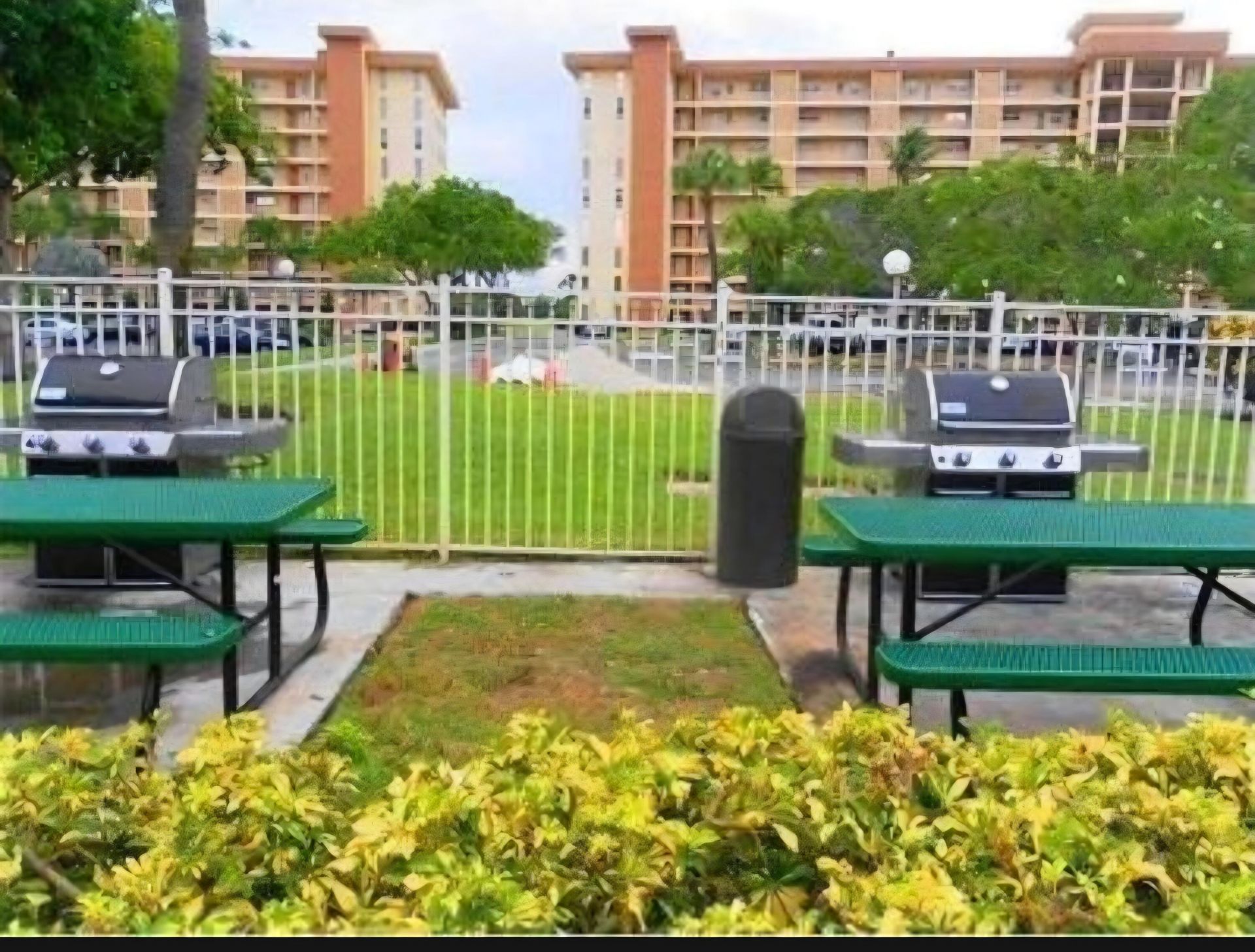 2661 S Course Drive, Unit 305, Pompano Beach, FL 33069 Photo