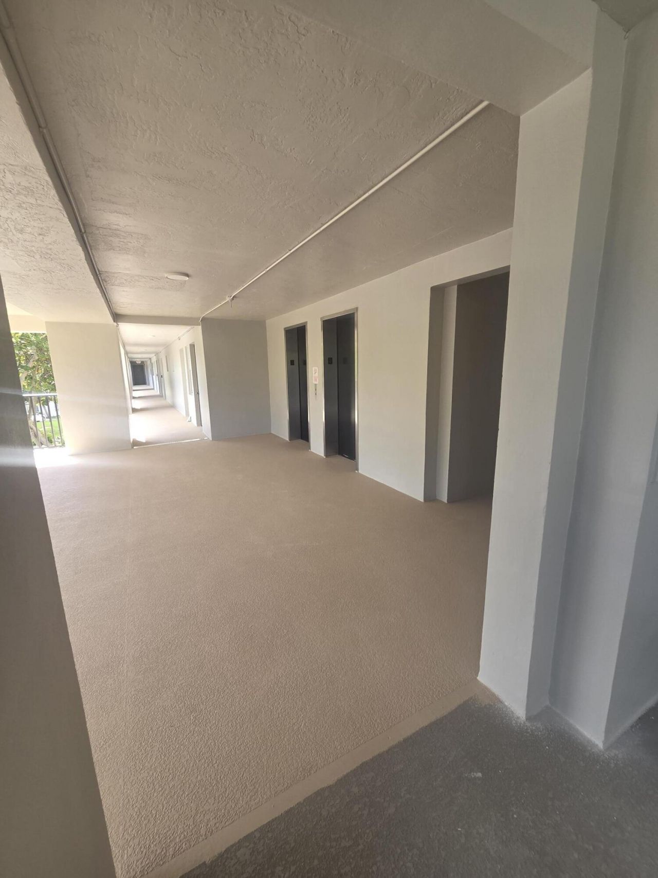 2661 S Course Drive, Unit 305, Pompano Beach, FL 33069 Photo