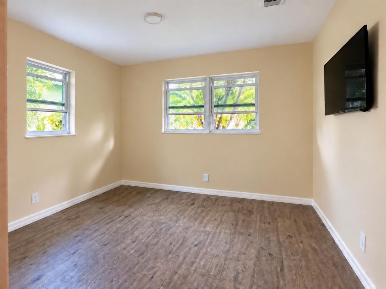 6985 NW 17th Court, Margate, FL 33063 Photo