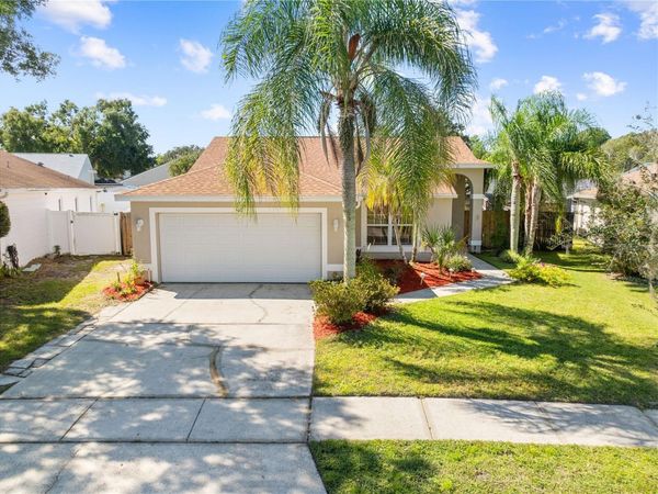 408 LANCERS DRIVE , WINTER SPRINGS, FL 32708